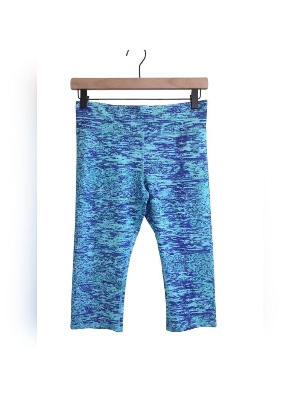 Gaiam Girls Blue Pattern Capri Leggings Kids Extra Large